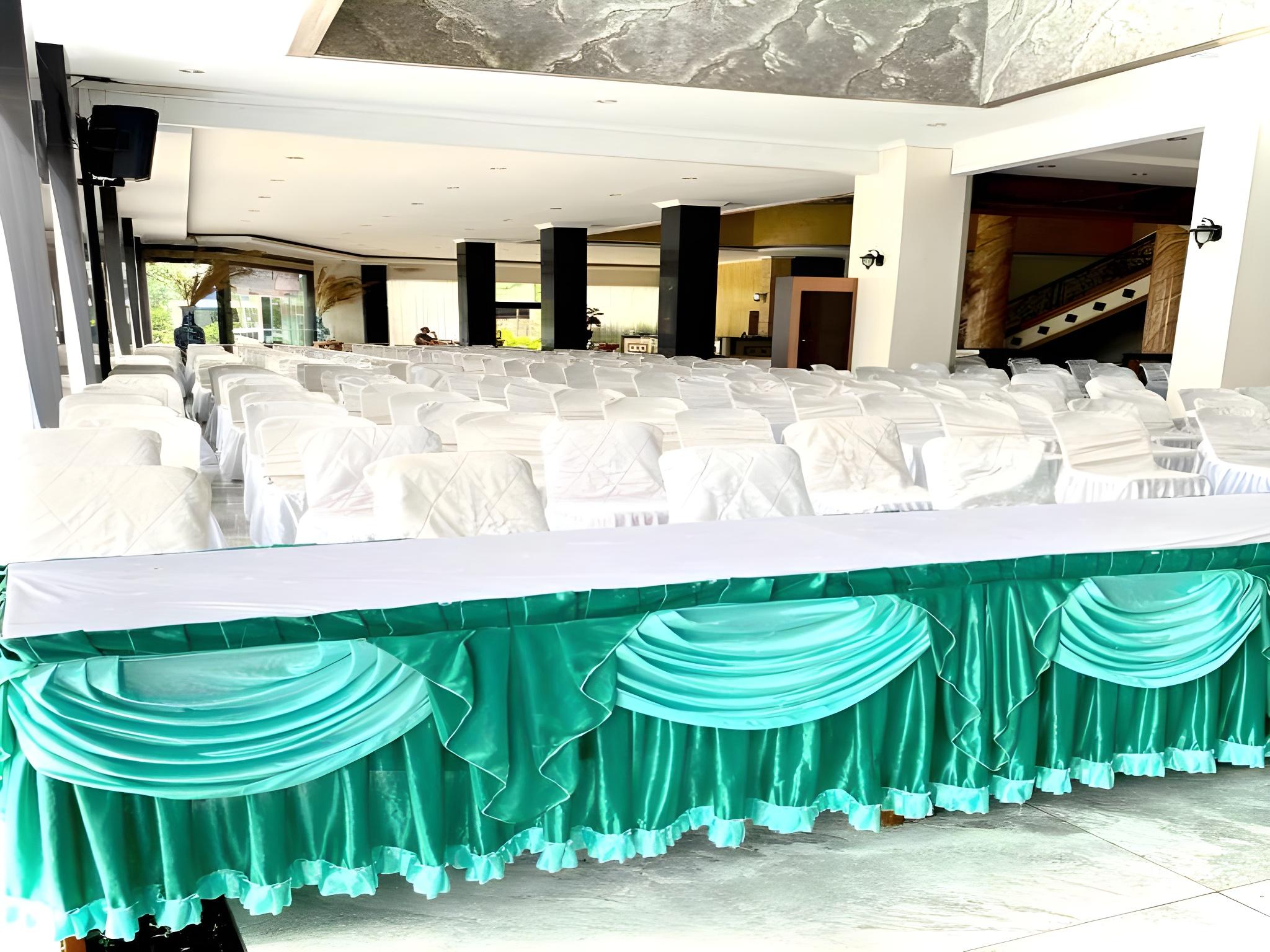 Hotel Prima Indah 4/27