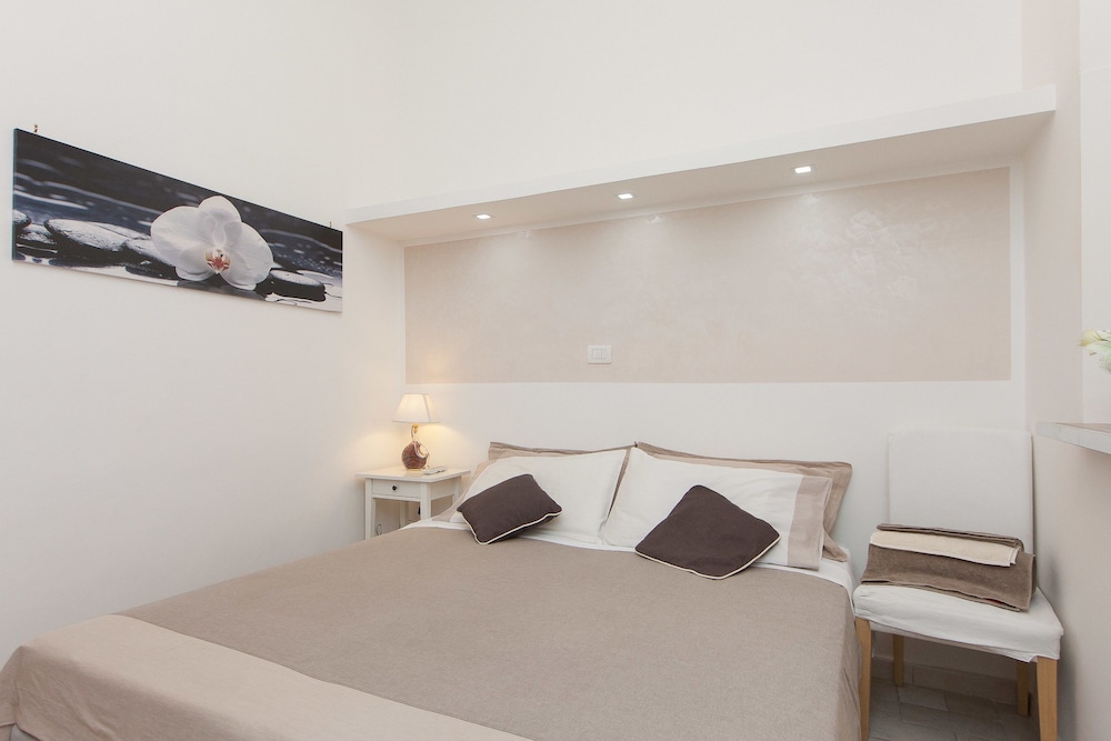 1 BEDROOM, FAMILY, QUADRUPLE, CITY VIEW, PRIVATE BATHROOM