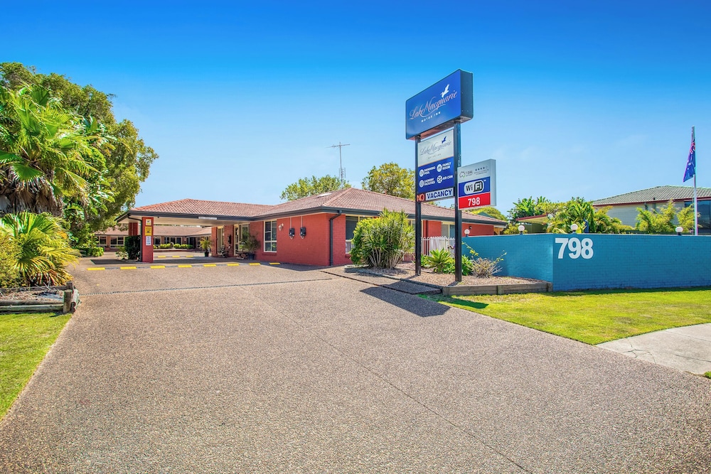 Lake Macquarie Motor Inn 30/50