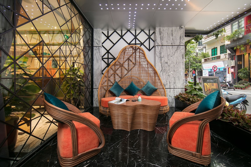 Aurora Premium Hotel and Spa (ex Delicacy Central Hotel and Spa) 25/48
