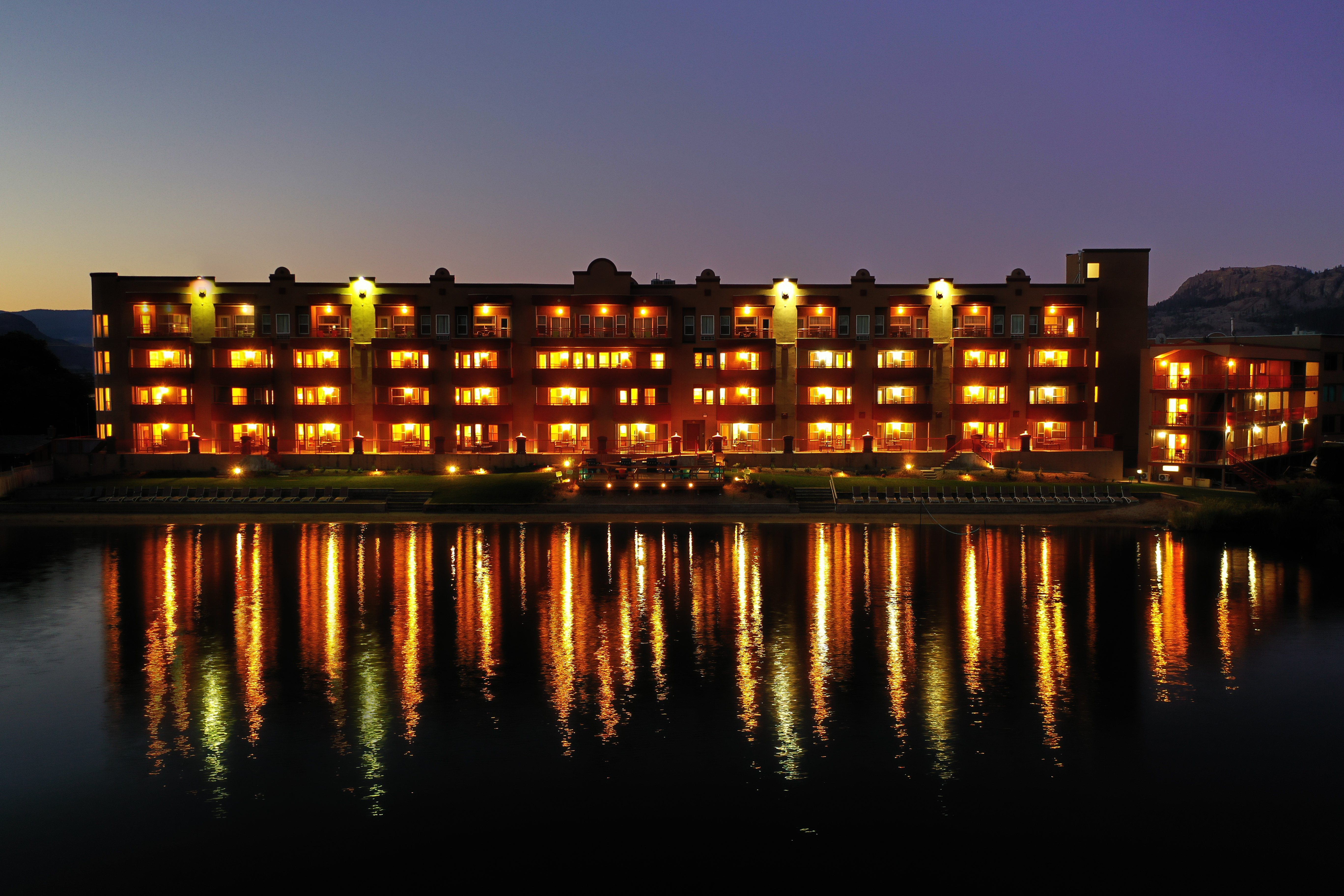 Holiday Inn Osoyoos 2/81