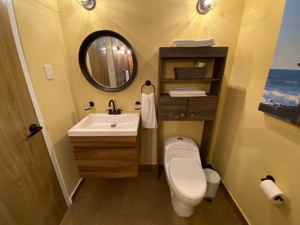 Palm Valley Cabins 50/50