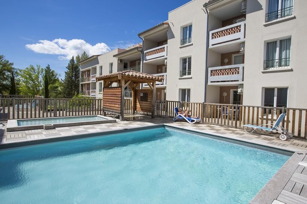 Terres de France – Residence Cote Provence 40/43