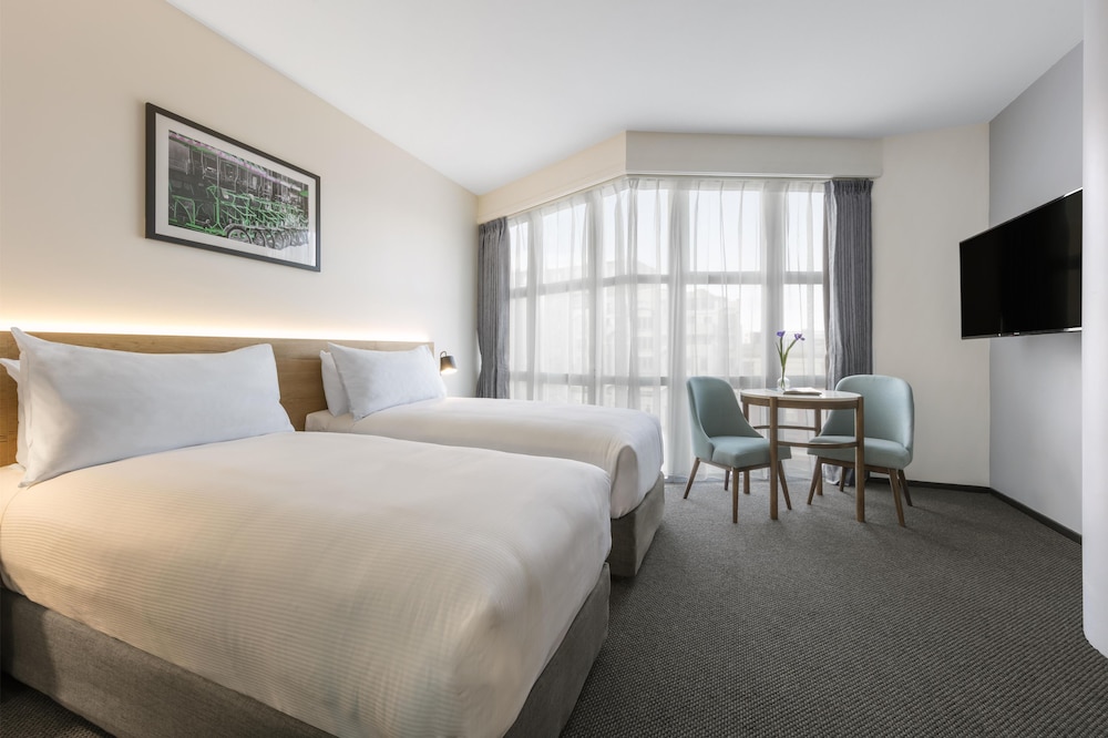 Oaks Wellington Hotel 27/73