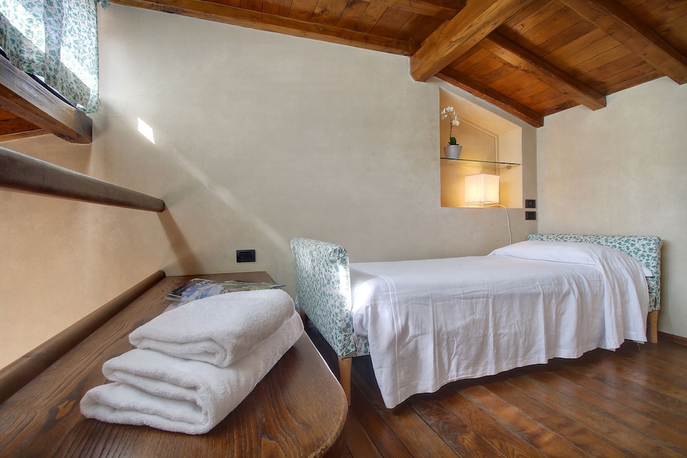 VILLA LA BORGHETTA RESORT 16/46