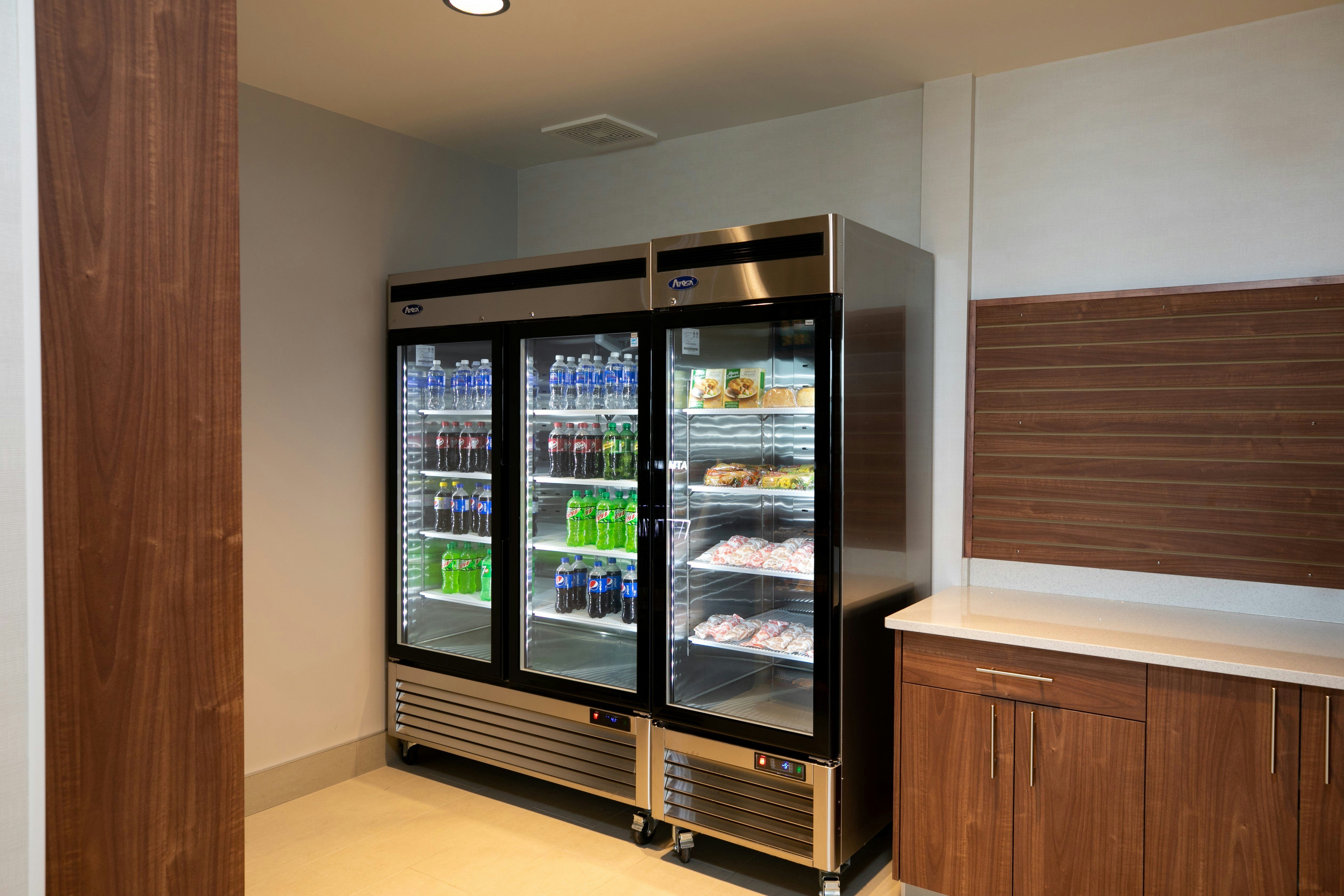 Holiday Inn Express Lethbridge Southeast 47/72