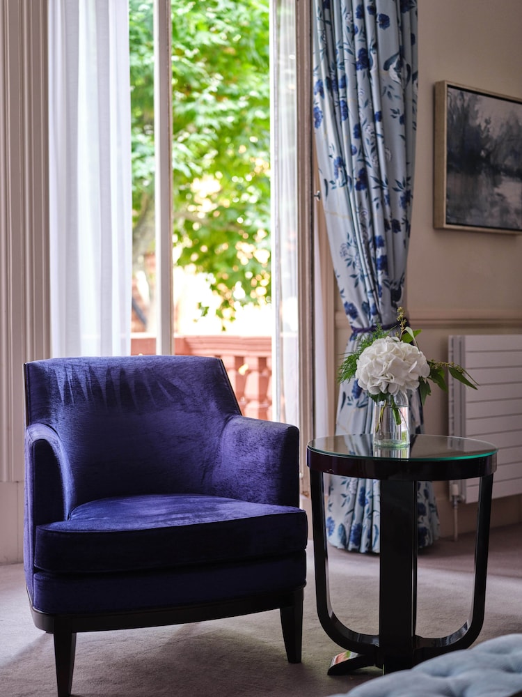 The Apartments by The Sloane Club 23/45