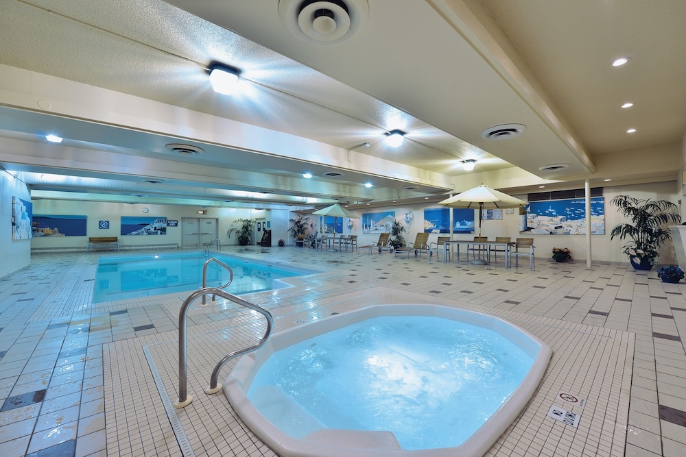 Radisson Hotel & Convention Center Edmonton 39/59