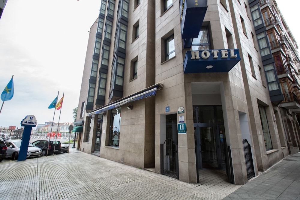 Hotel Don Manuel 50/52