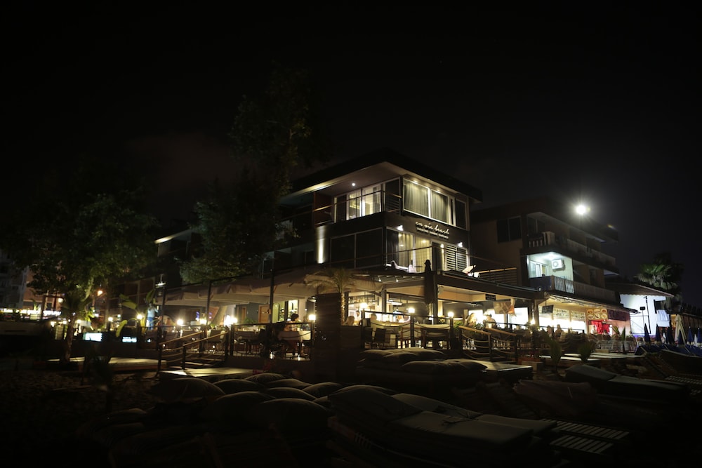 En Vie Beach Boutique Hotel-Adult Only 67/78