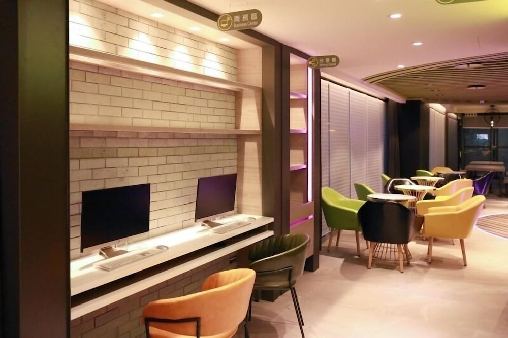 KIWI SHARE HOTEL 28/33