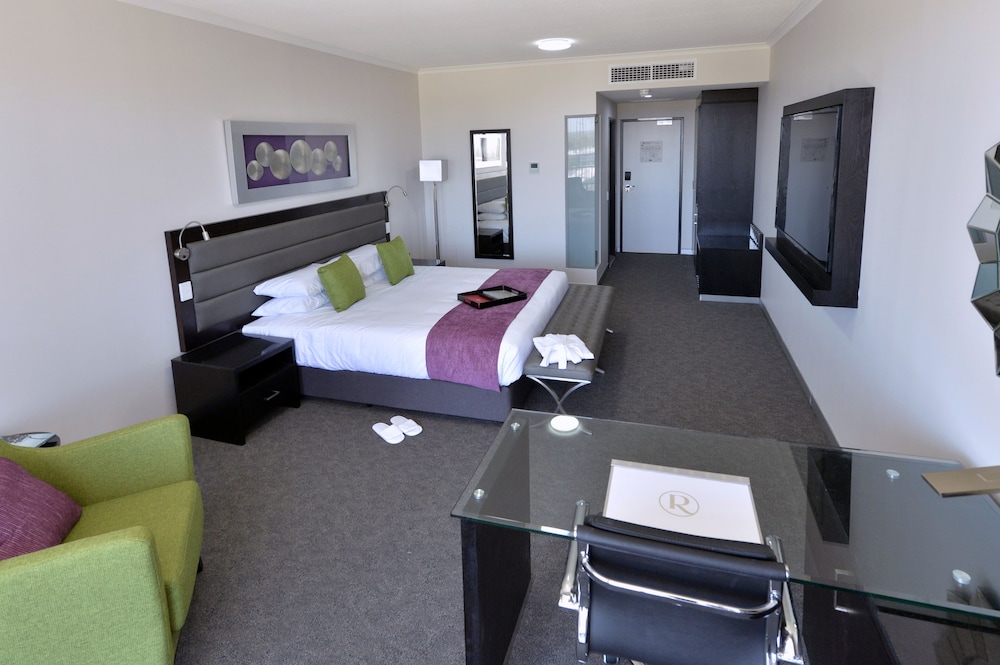 Rydges Palmerston 24/64