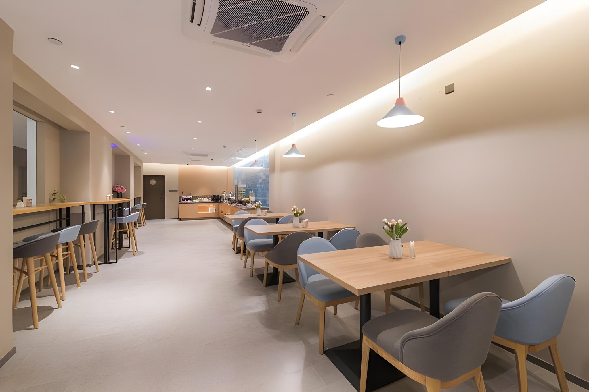 Home Inn neo (Shanghai Xujiahui Wanping South Road) 19/26