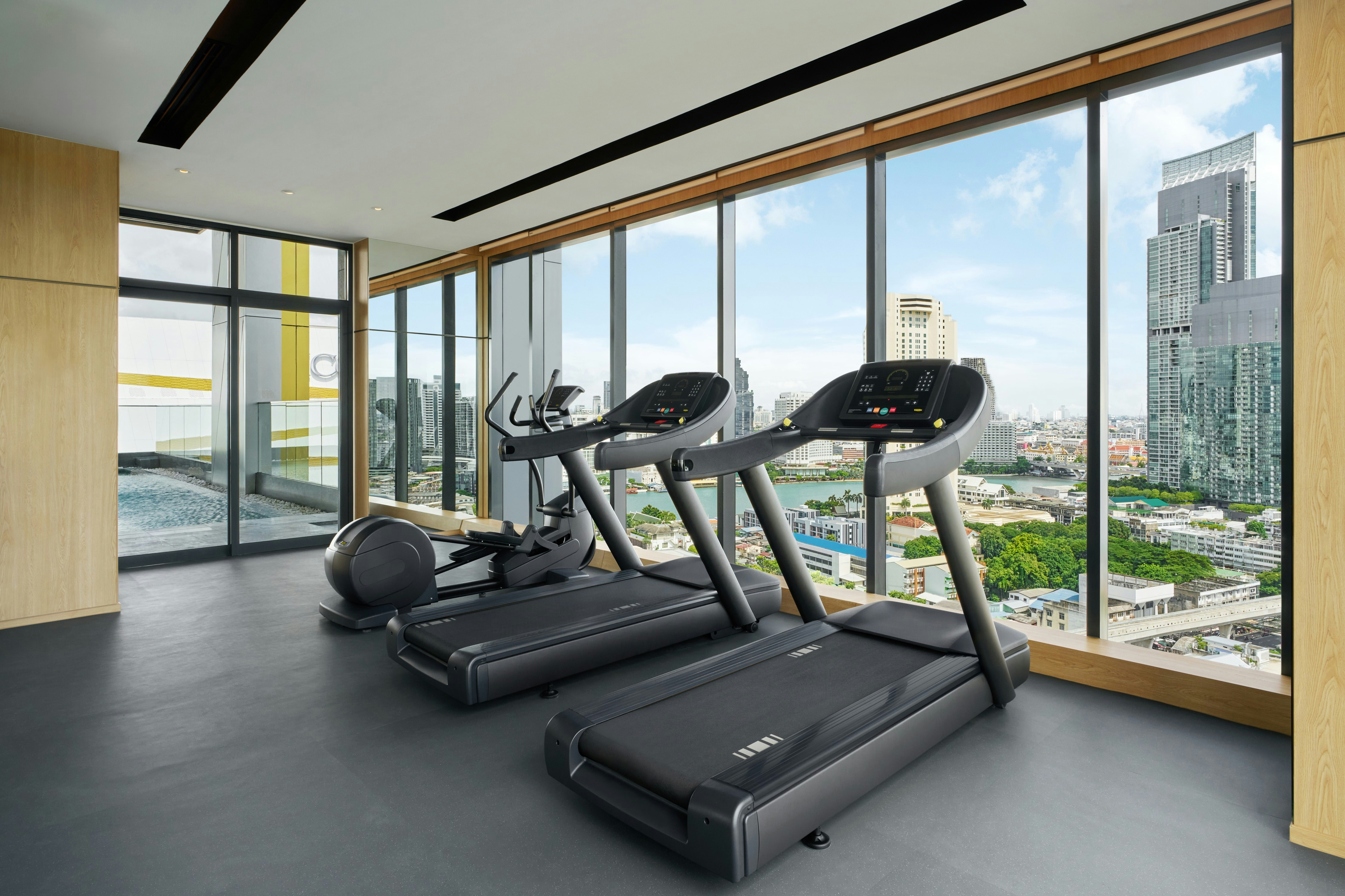 Hilton Garden Inn Bangkok Riverside 14/26