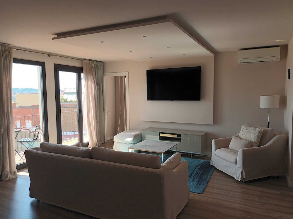 Hotel Monegal 22/31