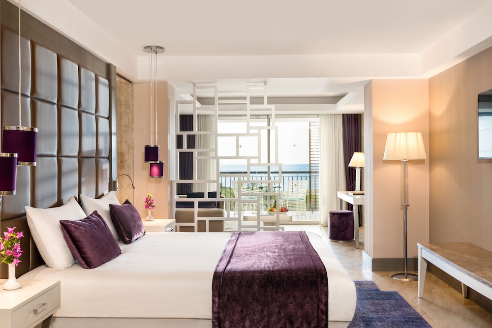 TUI Magic Life Rixos Beldibi +16 22/62