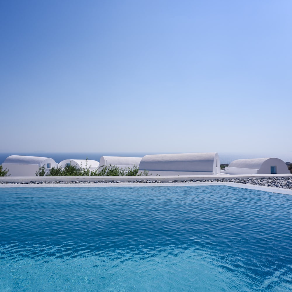Este Luxury Suites 59/78