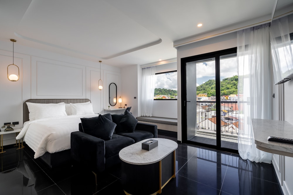 Ratri Hotel Phuket Old Town 23/47