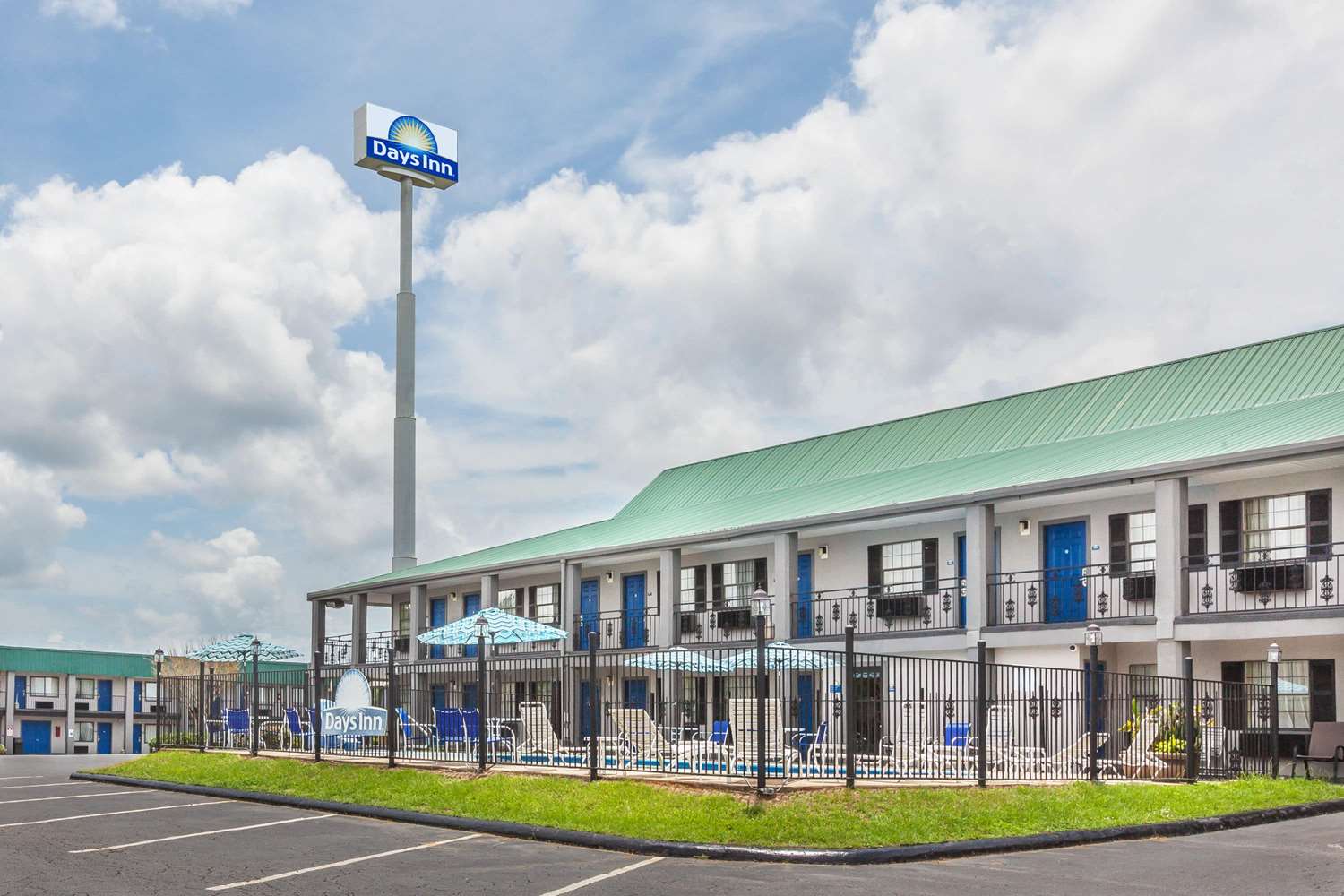 Days Inn by Wyndham Natchitoches 2/13