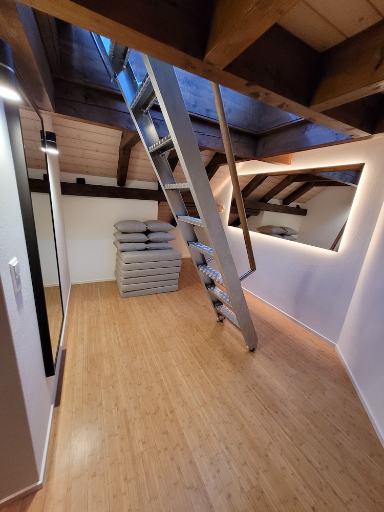 Historic City Center Apartment By Airhome 31/50