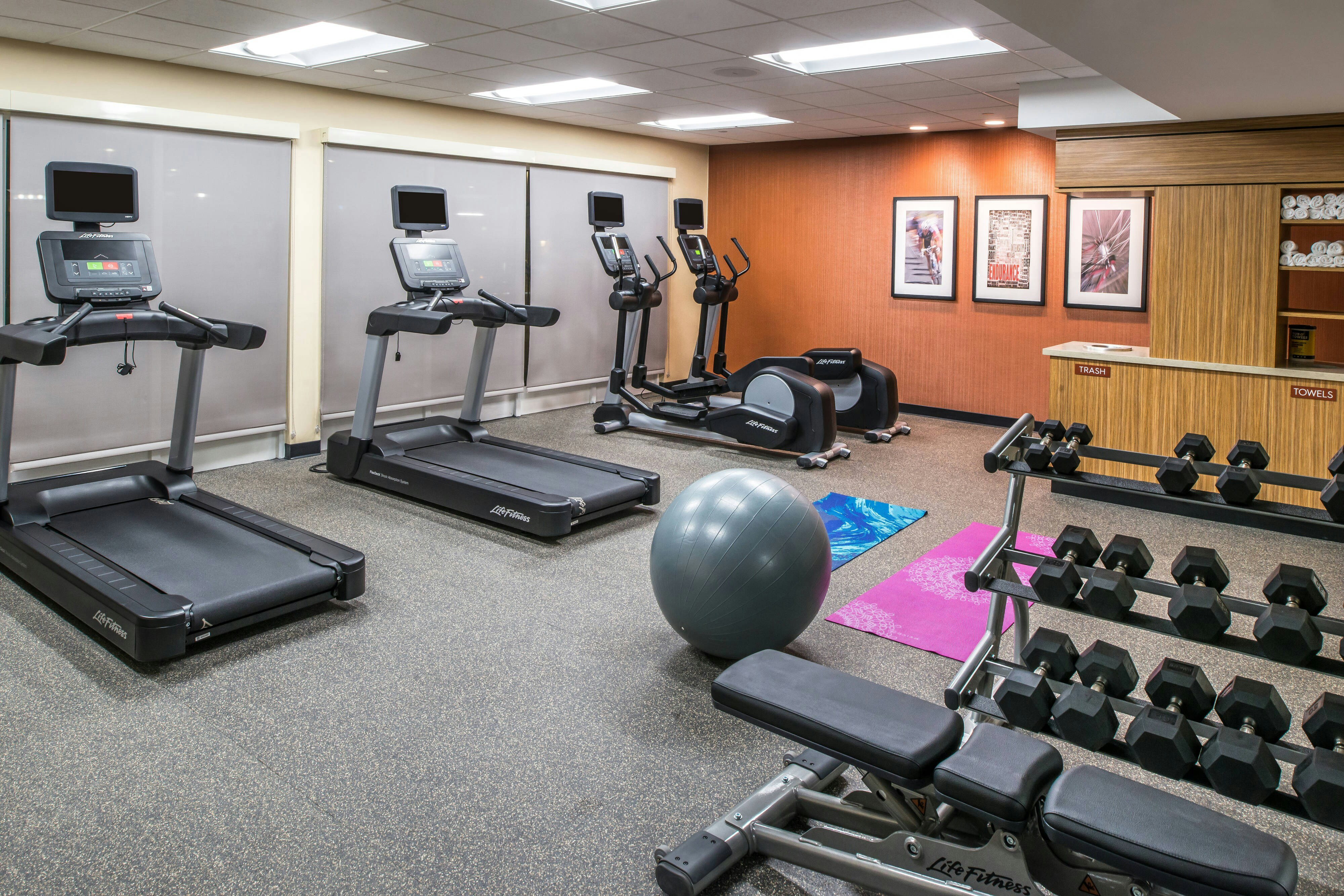Towneplace Suites By Marriott Ontario Chino Hills 23/45