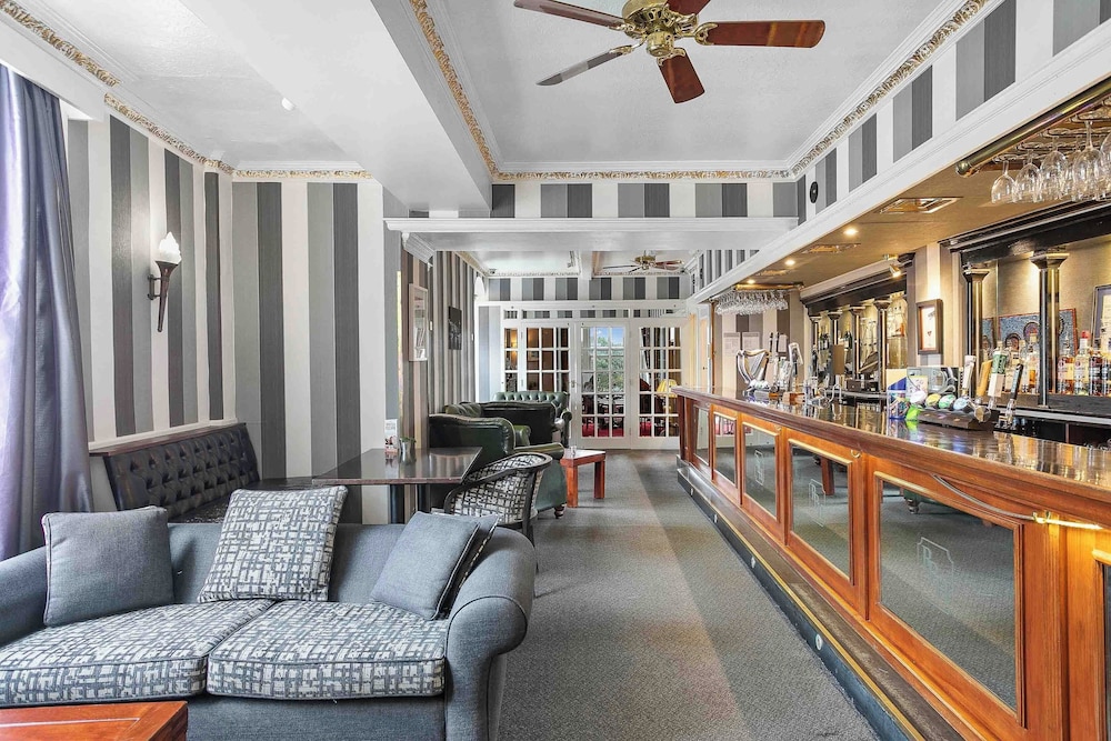 Royal Beacon Hotel 24/45