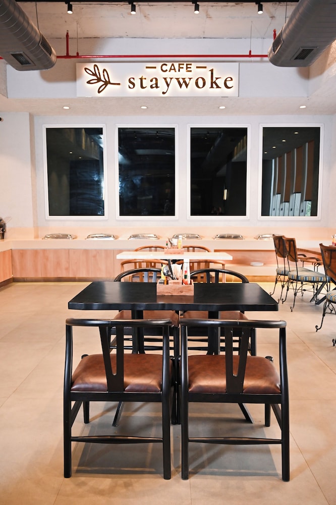 Alivaa Hotel Gurugram Sohna Road 49/60