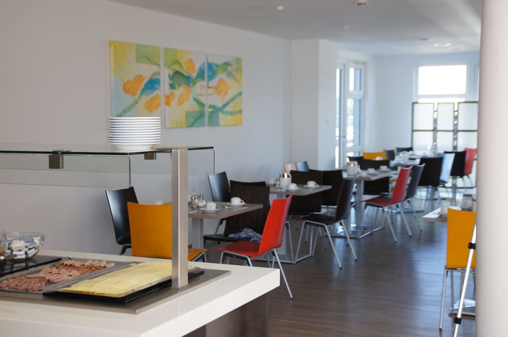 Euro Hotel Friedberg 34/40