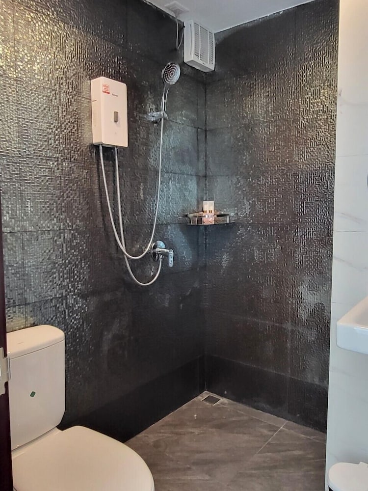 S3 Huahin Hotel 44/46