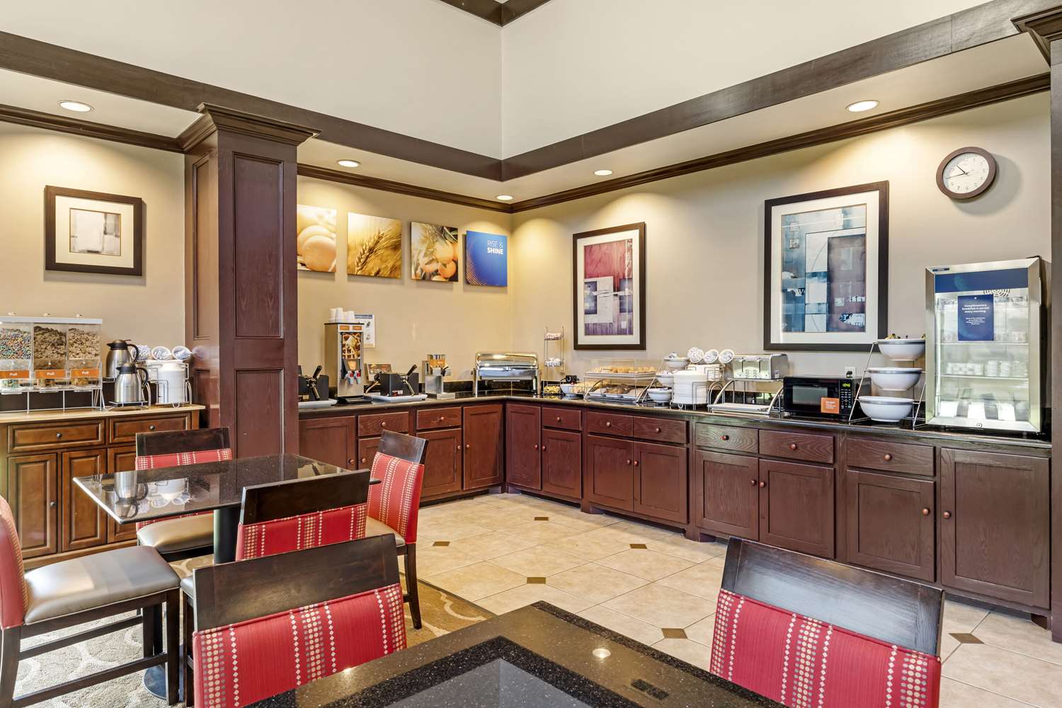 Comfort Suites Palestine TX 12/16