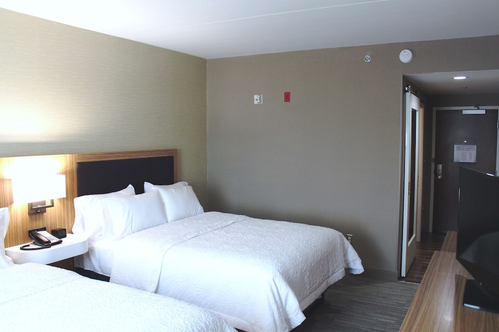 Hampton Inn Forsyth Ga 17/46