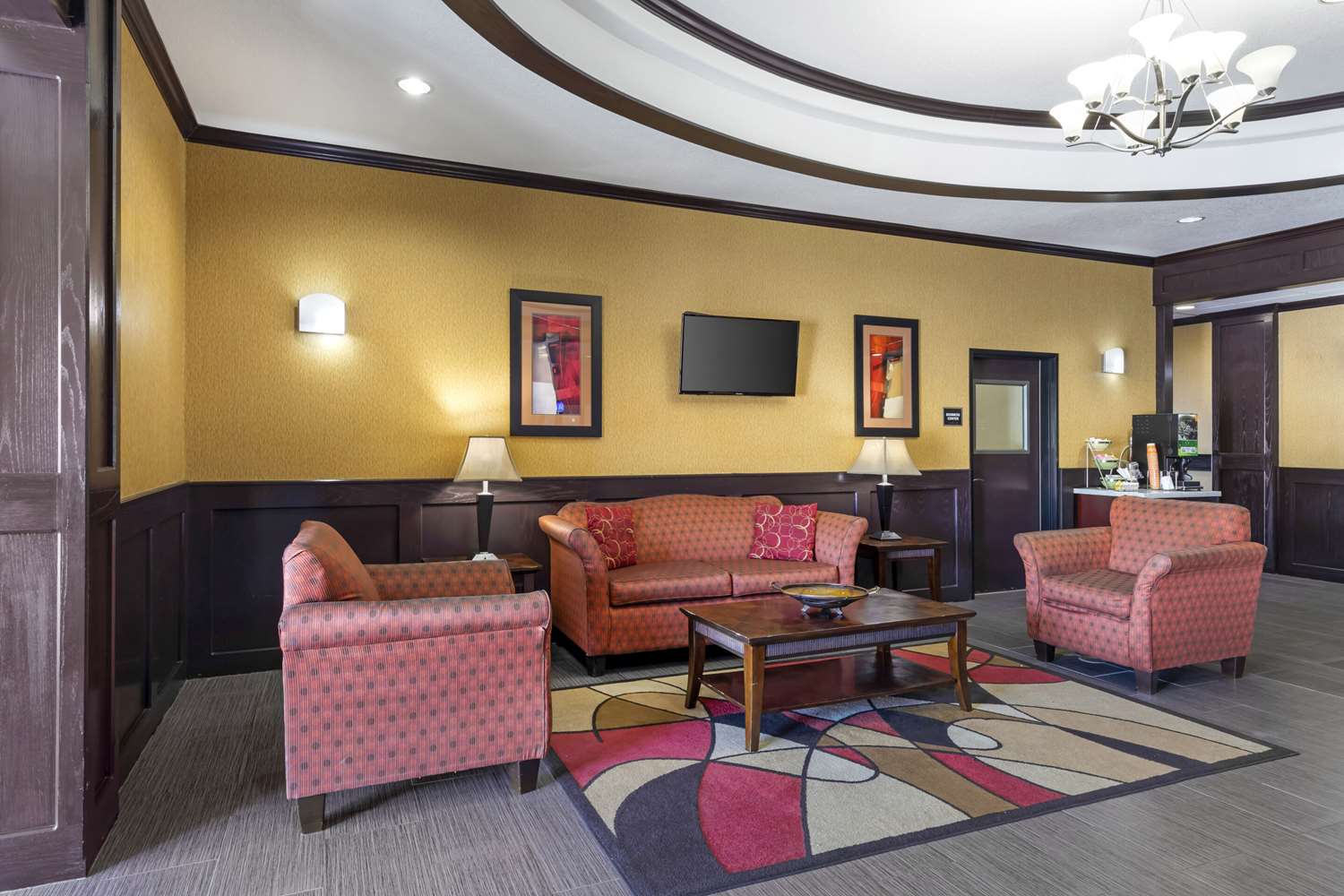 Quality Inn & Suites Groesbeck North 16/24