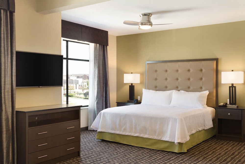 Room at HOMEWOOD SUITES BY HILTON ANKENY, ANKENY - IA