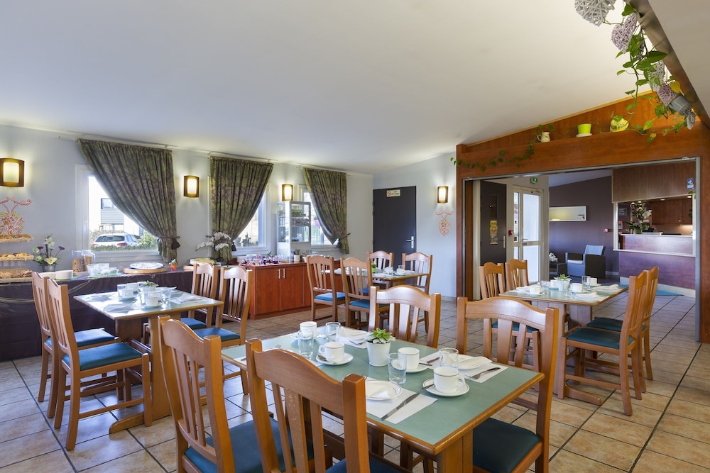 restaurant-cafeteria