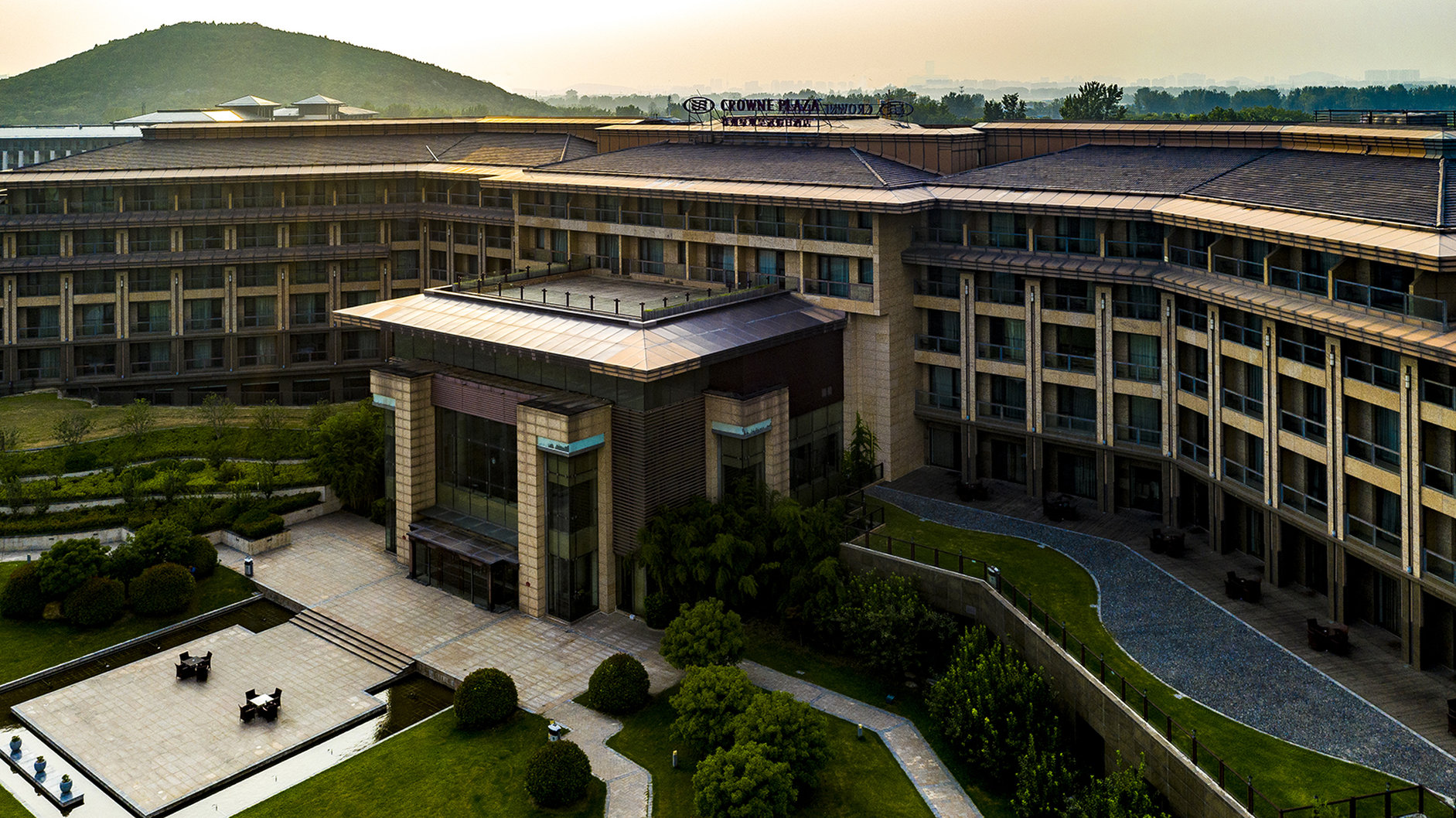 CROWNE PLAZA HOTEL XUZHOU DALONG LAKE 2/50