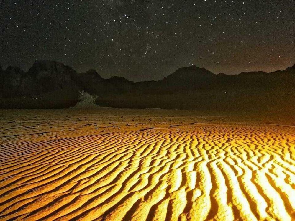 Moon Valley Camp 30/37
