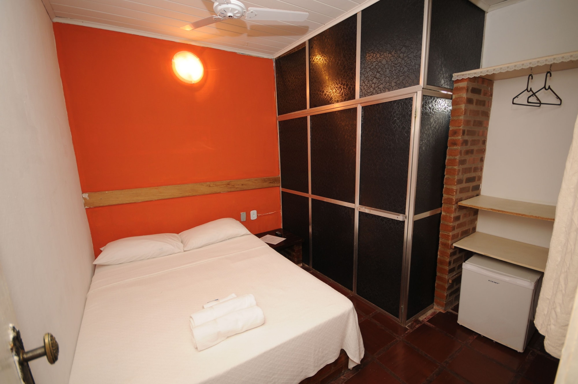 ECONOMY, DOUBLE BED
