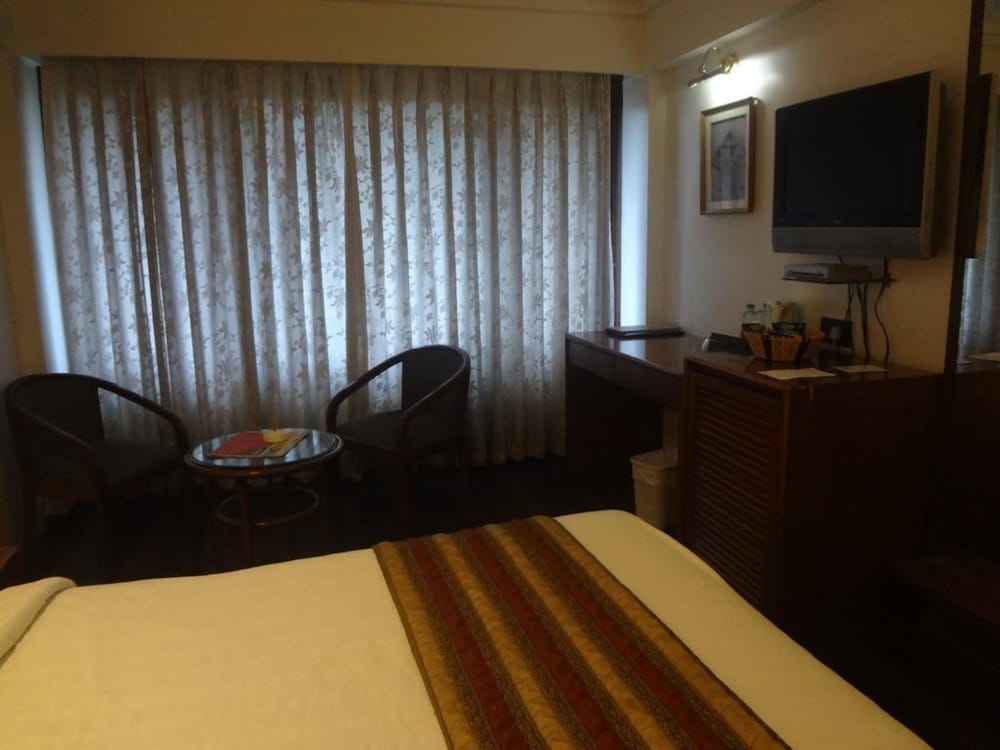 Hotel Midtown Pritam 40/58