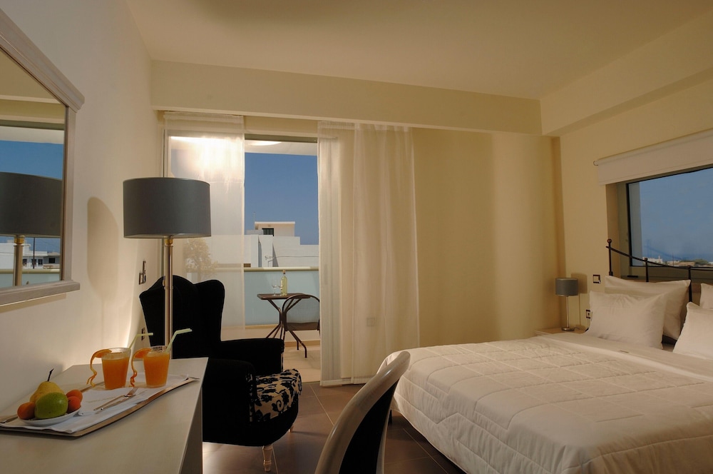 Angela Suites Boutique Hotel 24/61