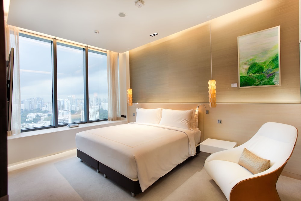 One Farrer Hotel 31/69