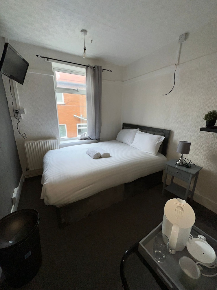 OYO Harbour Hotel 58/61