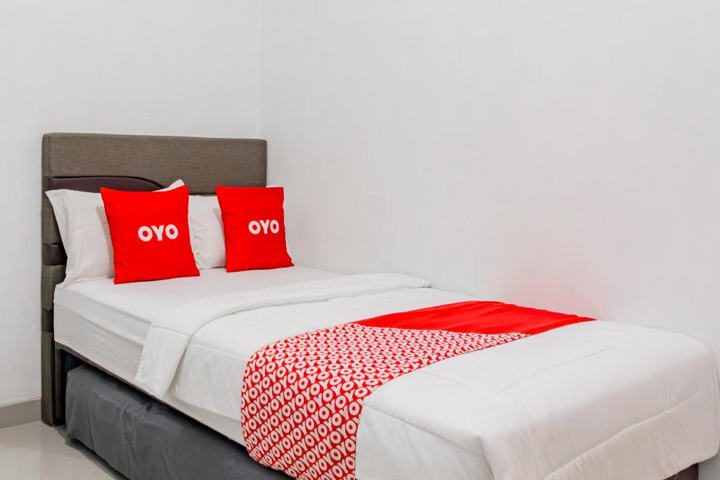 Hotel O Penginapan Kertajaya Syariah 12/18