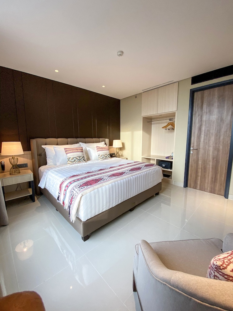 Prime Park Hotel And Convention Lombok 8/43