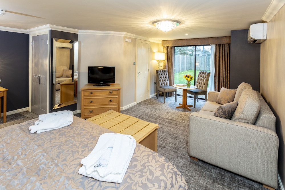 Park Farm Hotel Leisure 64/78