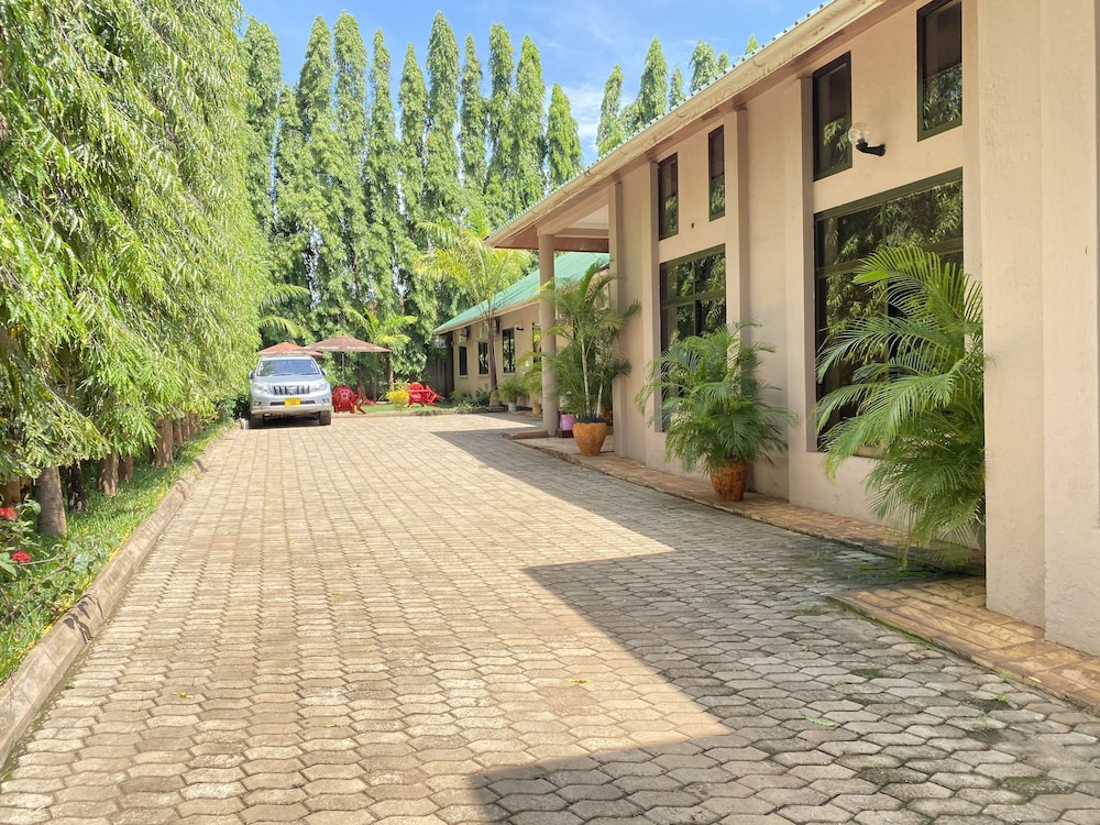 Sangana Lodge 40/50
