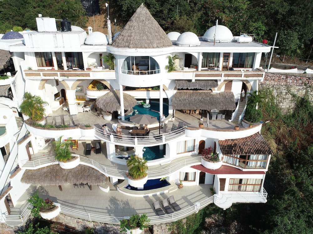 Villa Azul 1/32