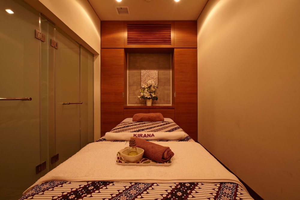 Axia South Cikarang Service Apartment 44/75
