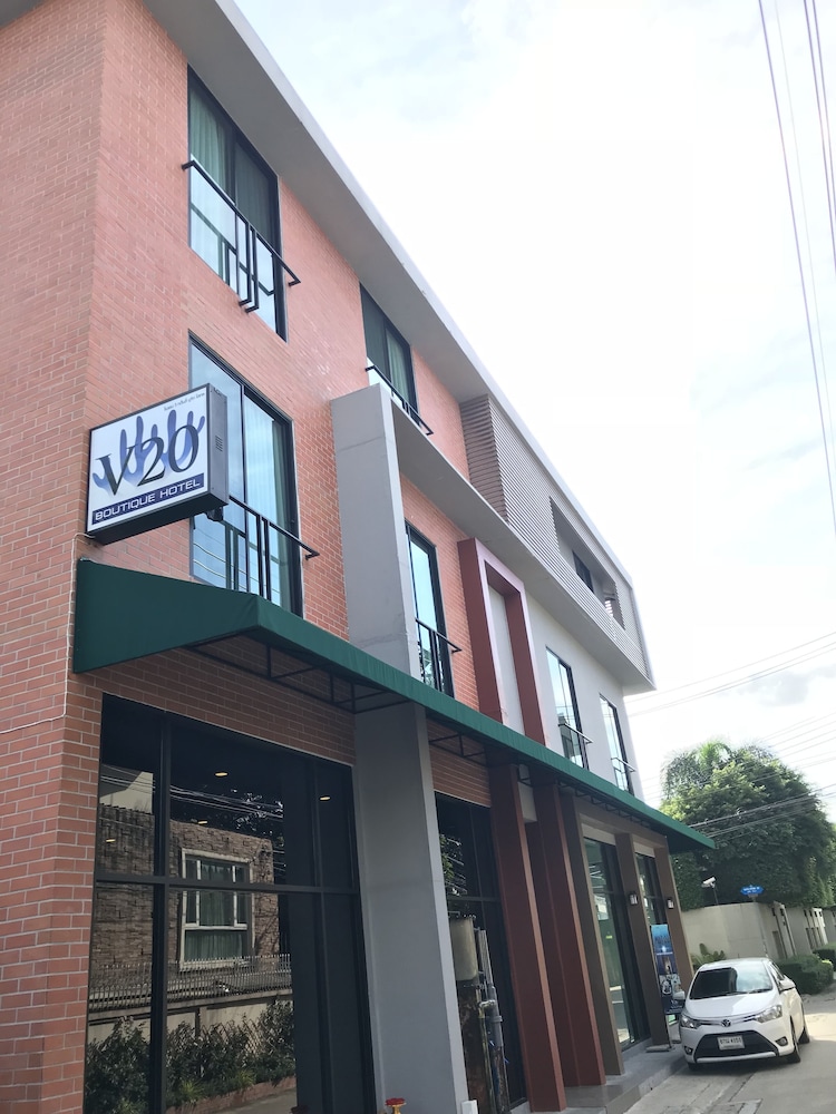 V20 Boutique Hotel in BANGKOK