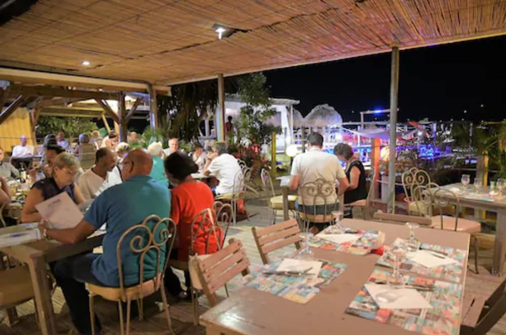 La Dunette Hotel Restaurant 25/50