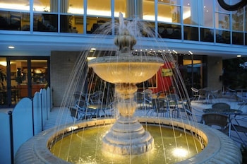 Hotel President 28/36